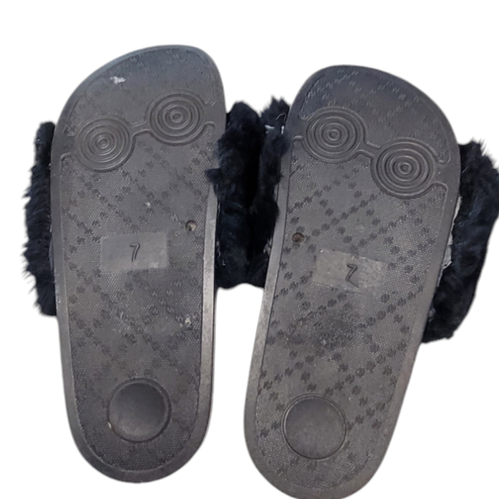 Cape Robbin Slides Faux Fur - Picture 12 of 16